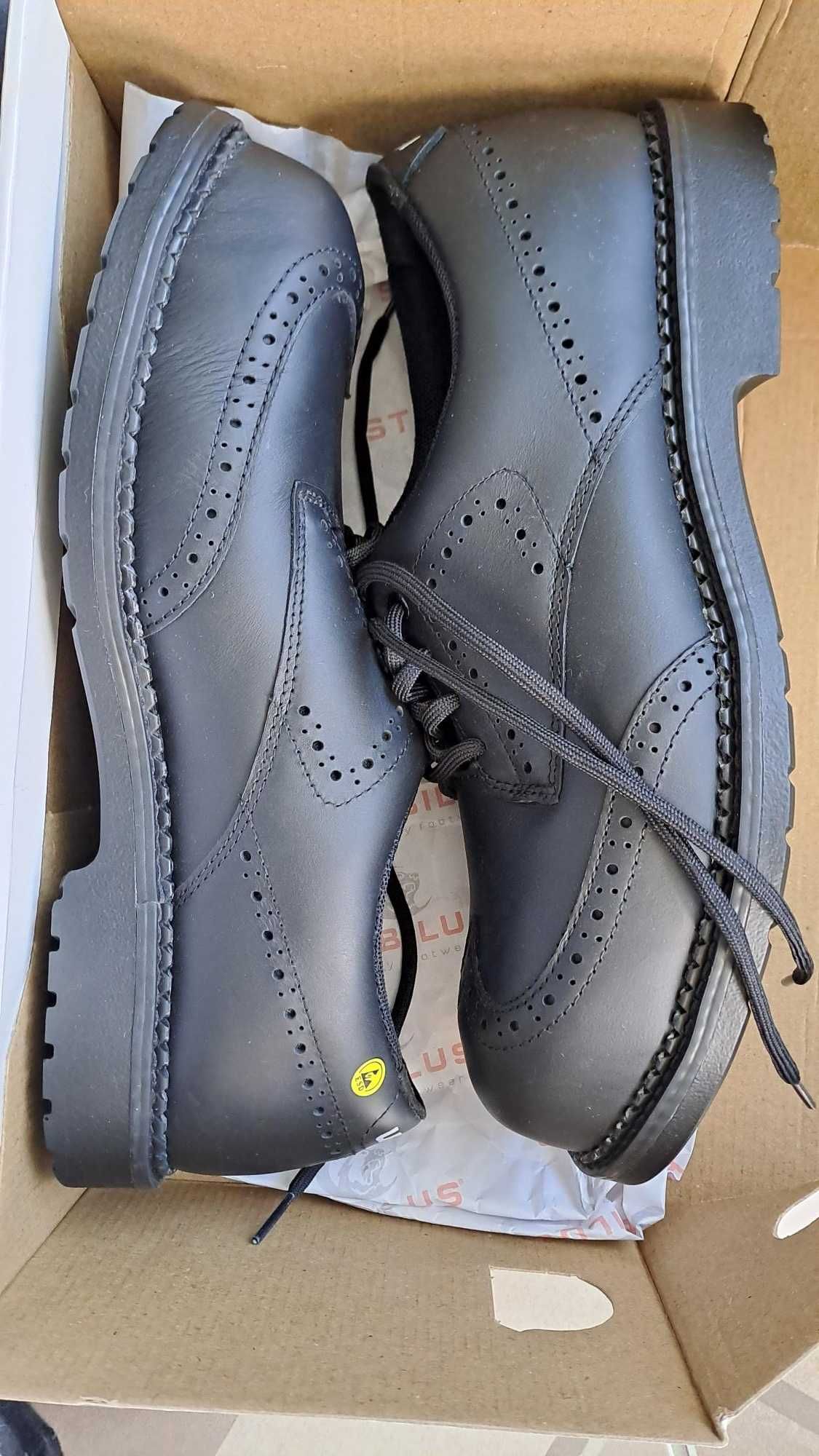 Pantofi de protectie UVEX m. 43