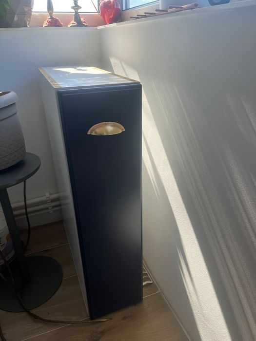 Vand dulap cu sistem jolly