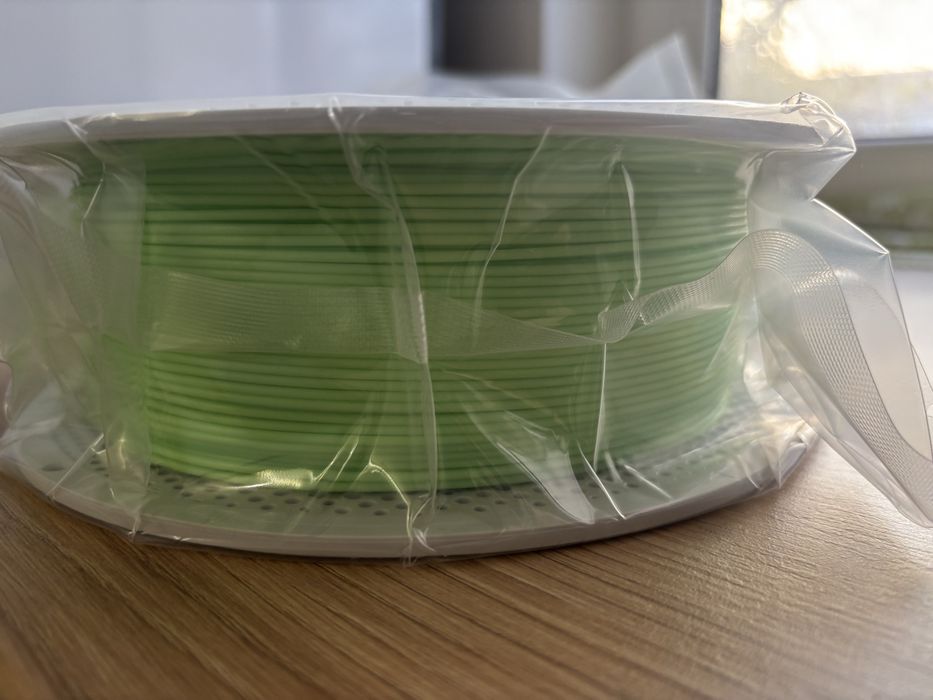 Bambu Lab PLA glow пластик для 3д принтера 1кг