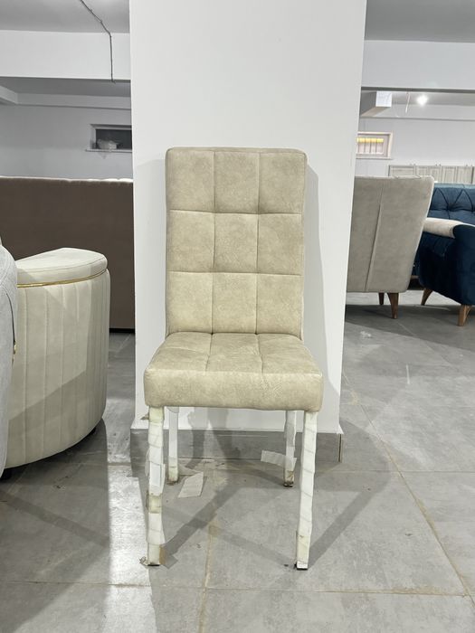 Новые стулья со склада