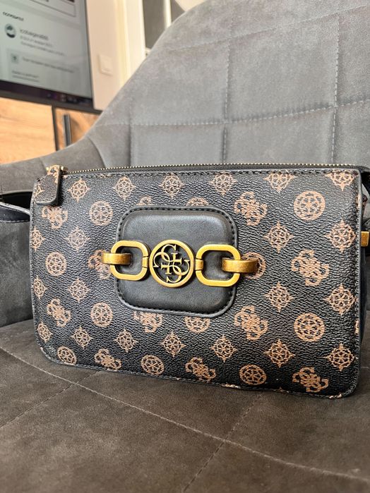 Оригинална чанта GUESS