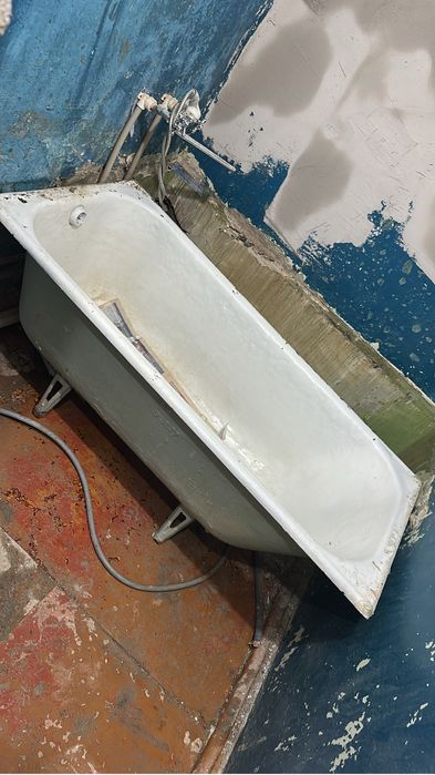 Отдам даром вану чугуную