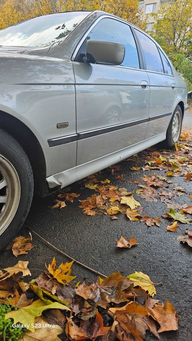 Bmw 520i повреден
