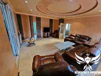 Продавам тристаен 143кв. 3ет. с гараж в гр.Асеновград, кв.Метоха