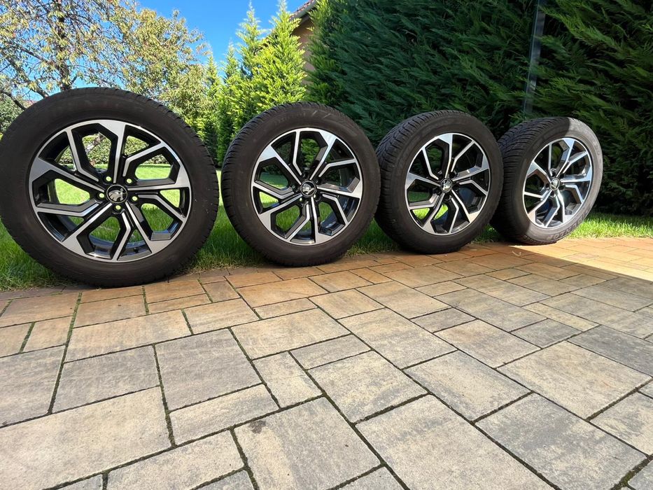 Jante Skoda Kodiaq,Karoq originale cu anvelope 235.55.18R M+S Dunlop