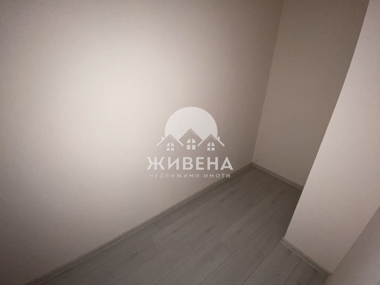 Продава 3-стаен апартамент, До ключ, м-т Кабакум, площ 115 кв.м
