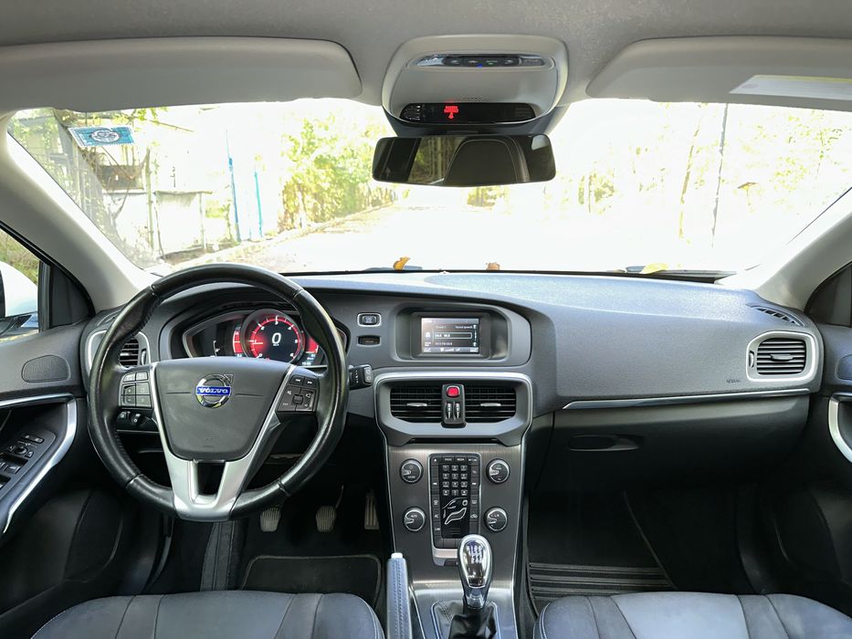 Volvo V40 D2 - RAR Efectuat
