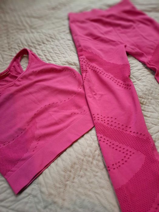 САМО ДНЕС 59лв Нов спортен екип Nike клин блуза dry fit Розов екип HM