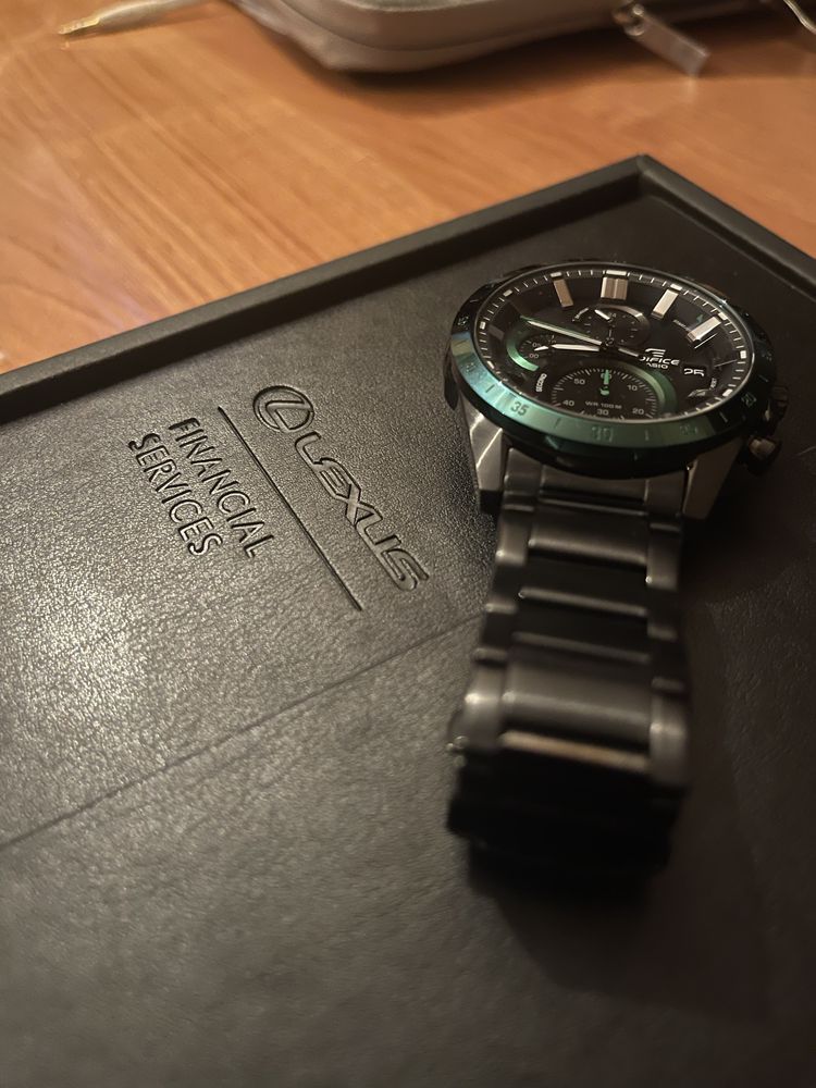 Часы edifice оригинал продам