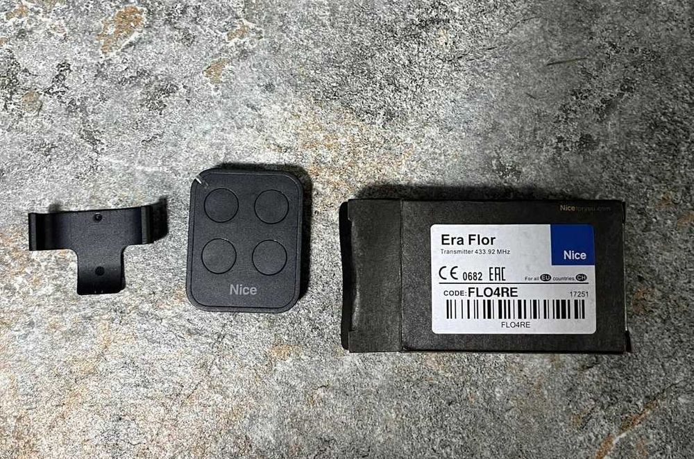 Telecomanda pentru automatizare porti / garaj Nice FLO4RE (Flo2re)