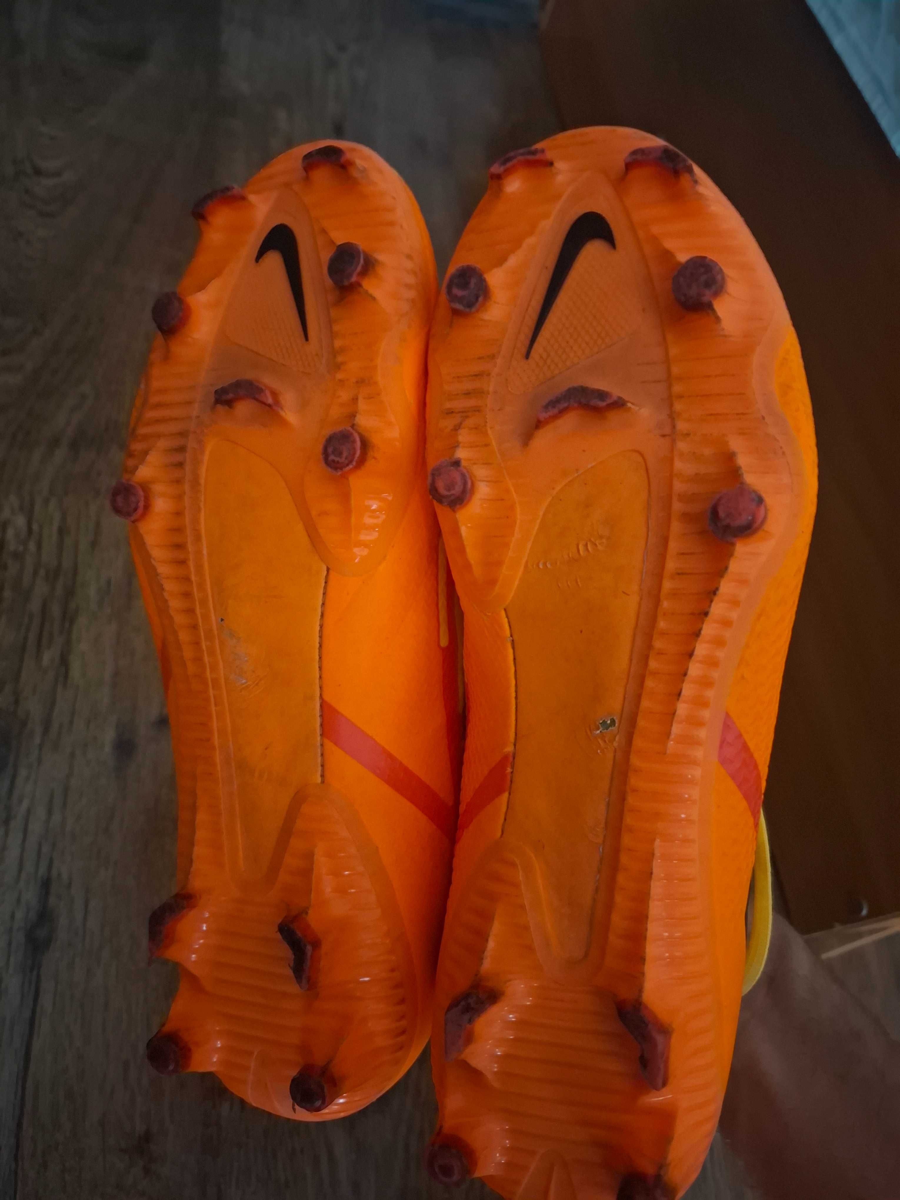 Бутонки Nike Mercurial сезон 21/22,43 номер
