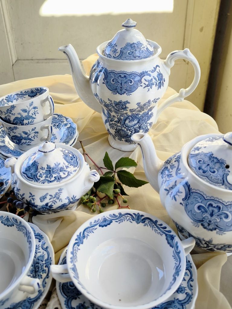 Английски порцелан Ridgway Staffordshire