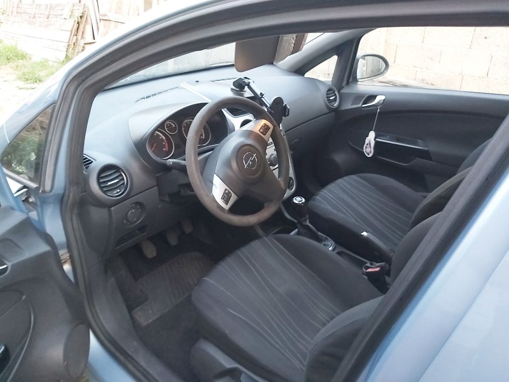Opel Corsa D, 2009
