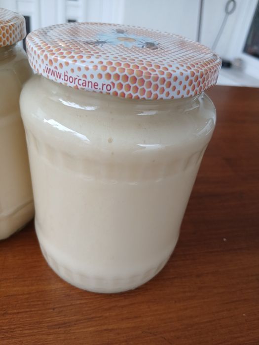 De vânzare miere de rapita