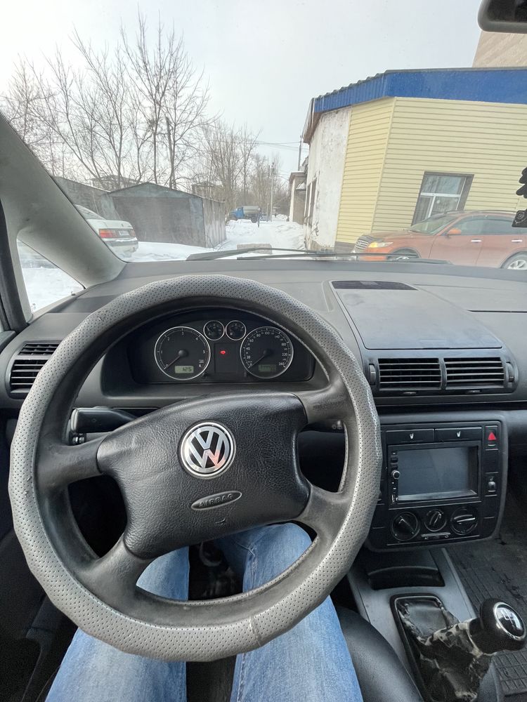 Volkswagen sharan