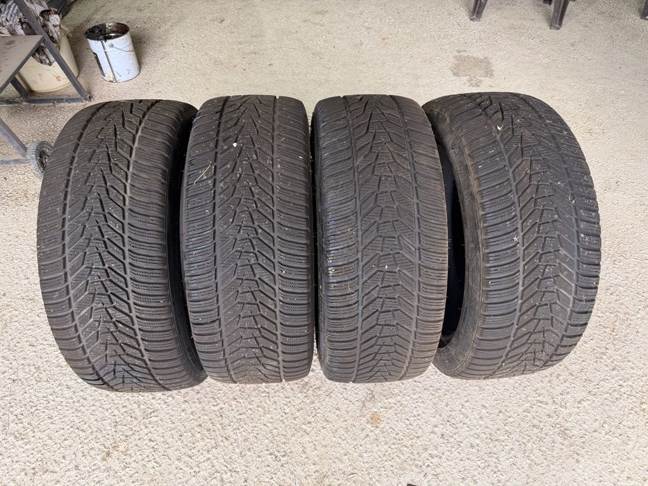 Гуми RUNFLAT Hankook Winter i cept evo 3 245/45/18