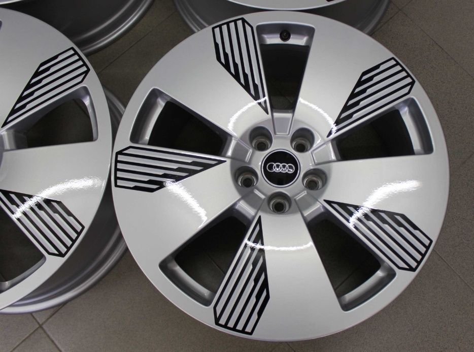 5x112 audi etron e-tron ауди 5х112  19 цола оригинални джанти нови