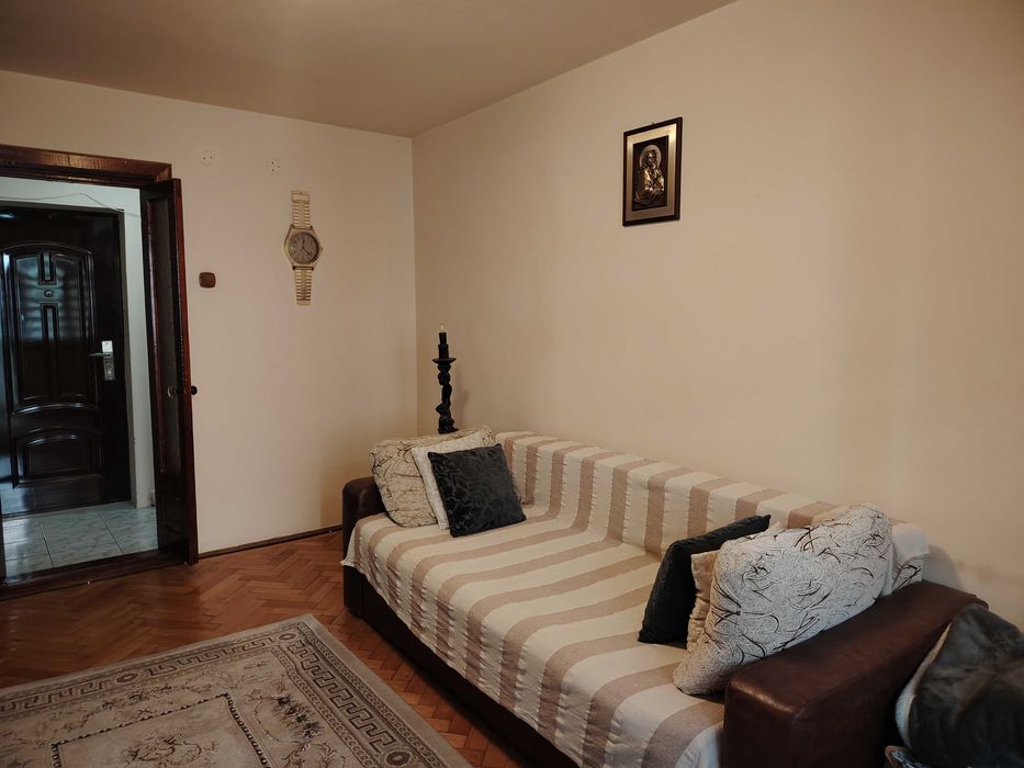 Apartament 2 camere decomandat etaj 1, direct proprietar