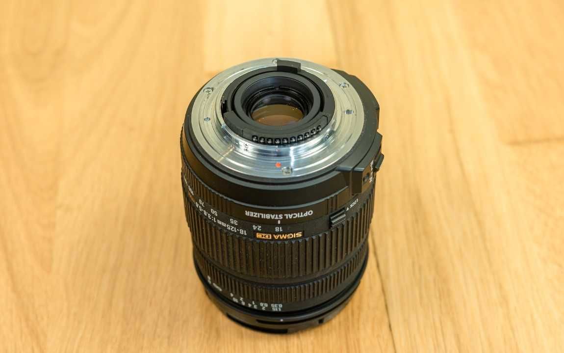 Sigma 18-125mm OS pentru Nikon F mount