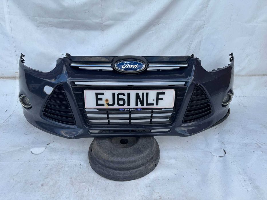 Bara Fata Ford Focus 3 Diverse Culori