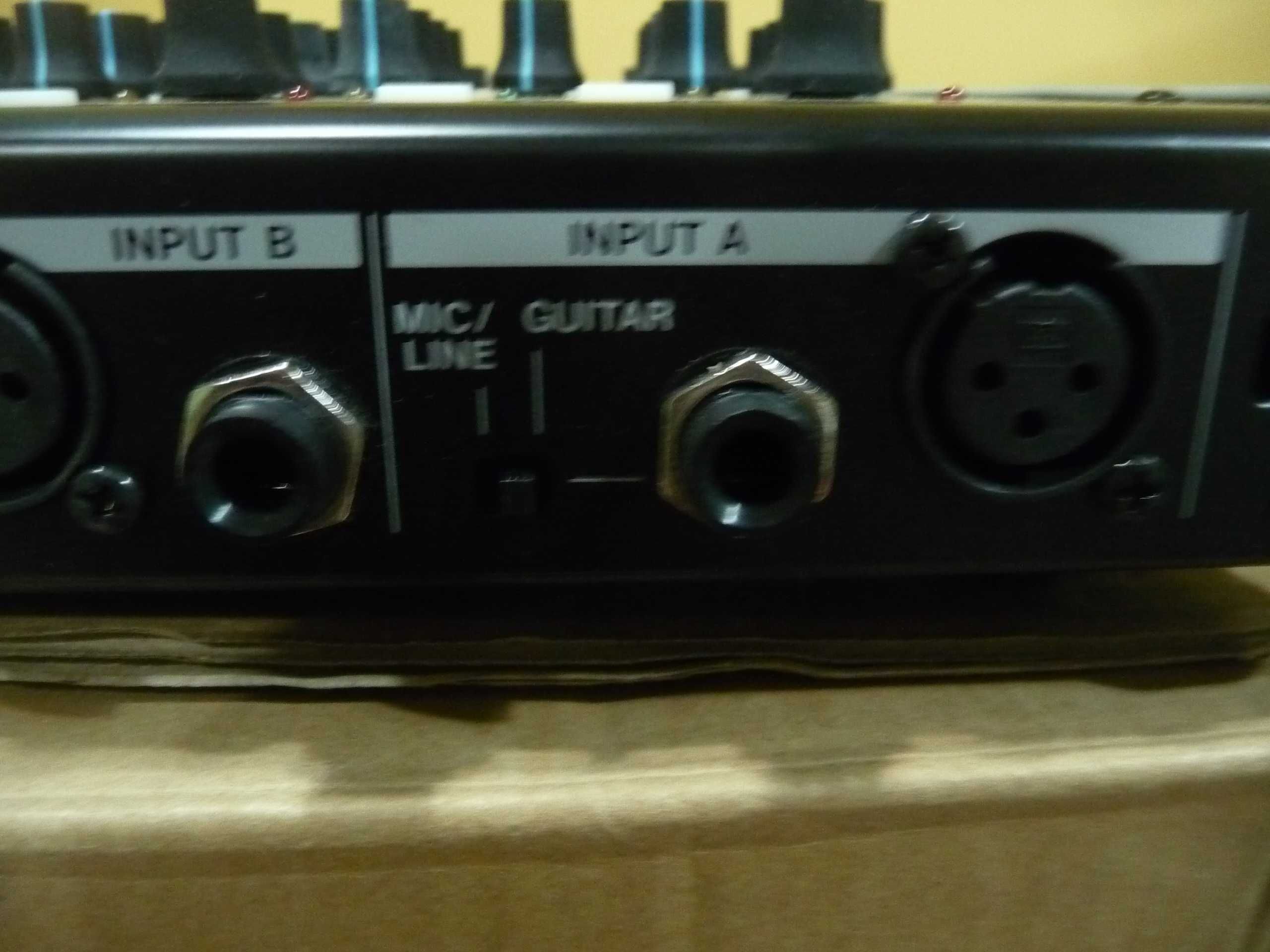 Studio audio portabil TASCAM DP-02 (nefolosit)