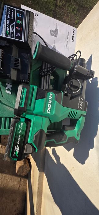 Rotopercutor hikoki dh 1826da an 2024.la set . Cutie,baterie,incarcato