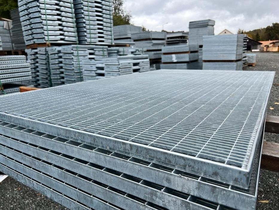 Grătare zincate metalice