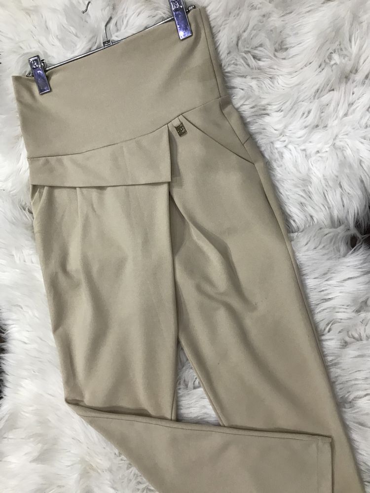 Salopeta/pantaloni carouri Zara