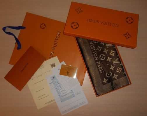 Eșarfă pentru femei Louis Vuitton 070