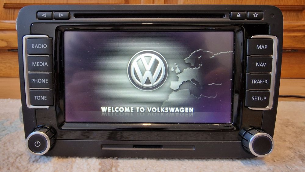 Navigatie VW RNS 510 LED + Cod Pin !