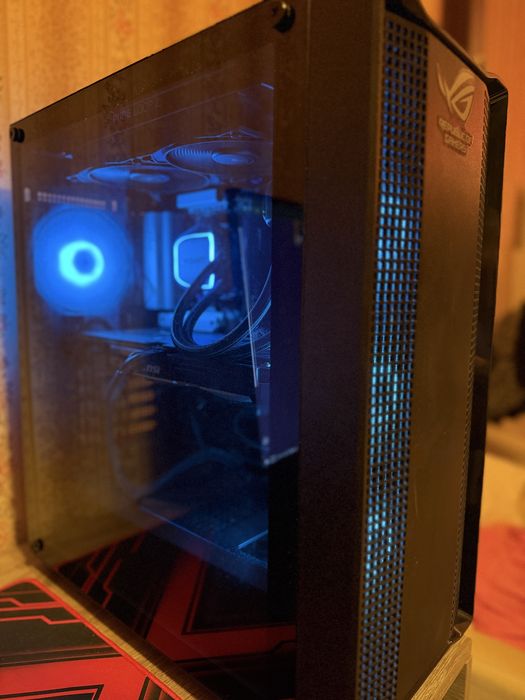 Геймърски компютър, в гаранция НОВ!!
