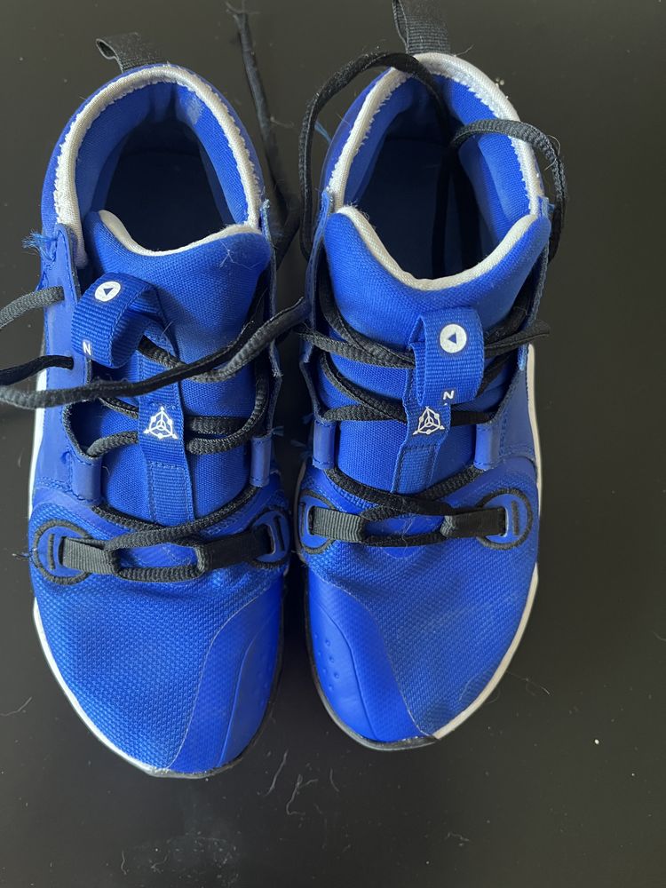 Маратонки за баскетбол Nike Air Zoom