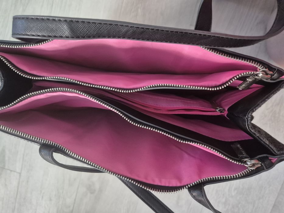 Geanta neagra Benetton