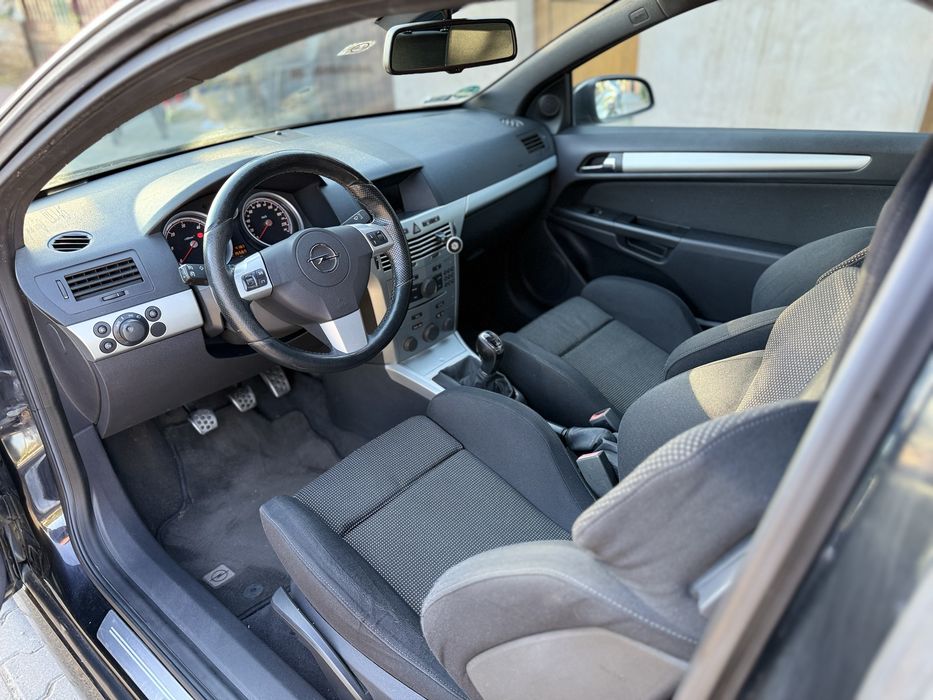 Opel Astra H GTC OPC Line 2 1.9 Diesel 2008