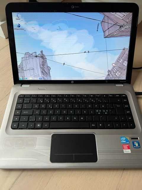 Продавам Лап Топ hp pavilion dv6 i3