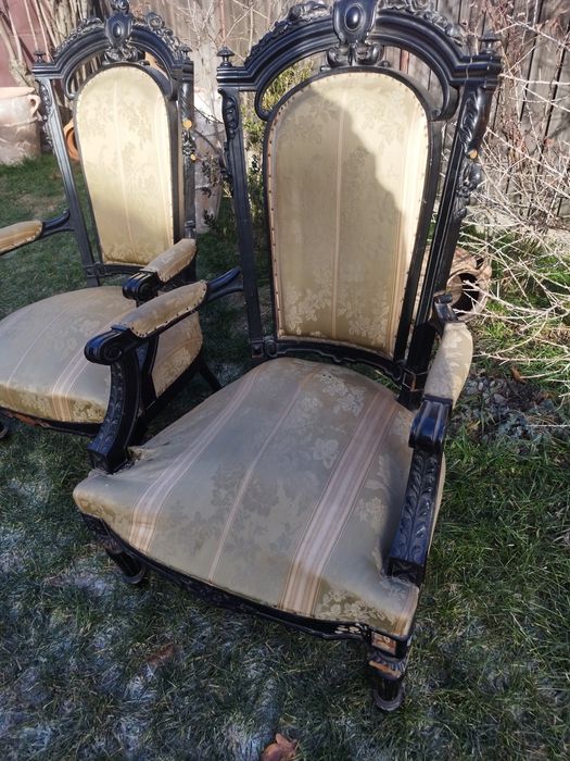 Scaune fotolii vechi mobilier vechi