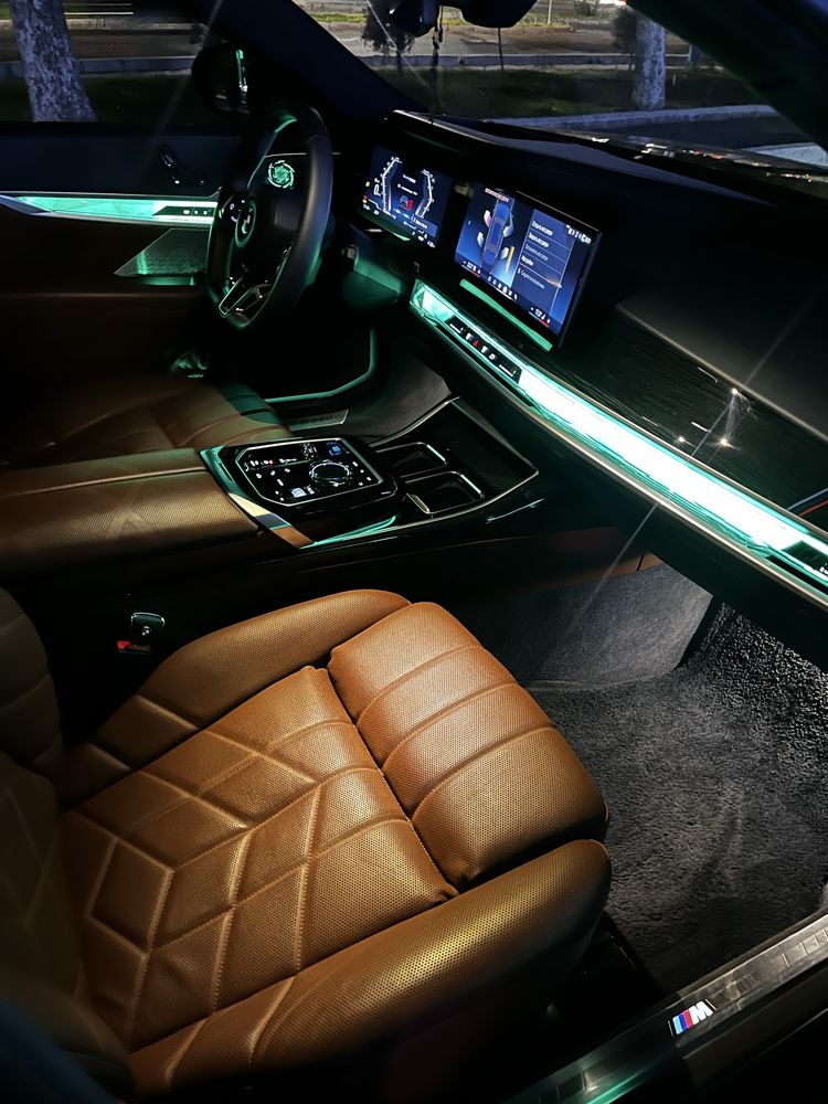 BMW 760i full 7-й серии