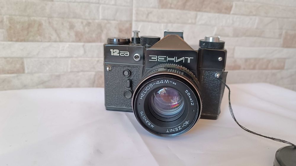 Механичен фотоапарат Zenit 12cd - 1983г.