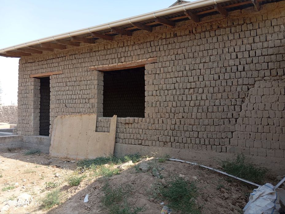 Ер участка сотилади янгиарикда мактабни оркасида хужатлалари булган