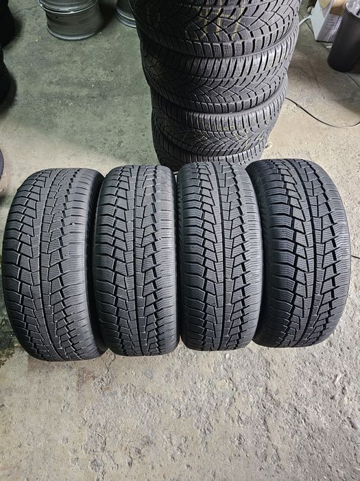 4 anvelope iarna 215 50 17 Gislaved 7.9mm 2023