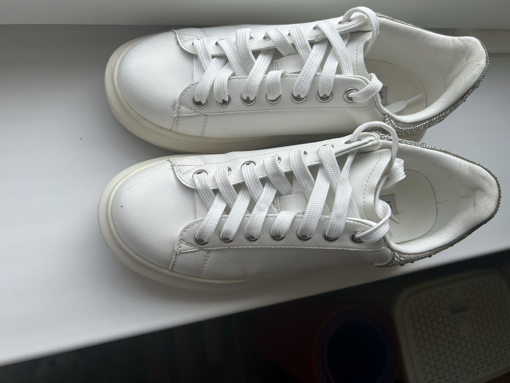 Обувки Steve Madden