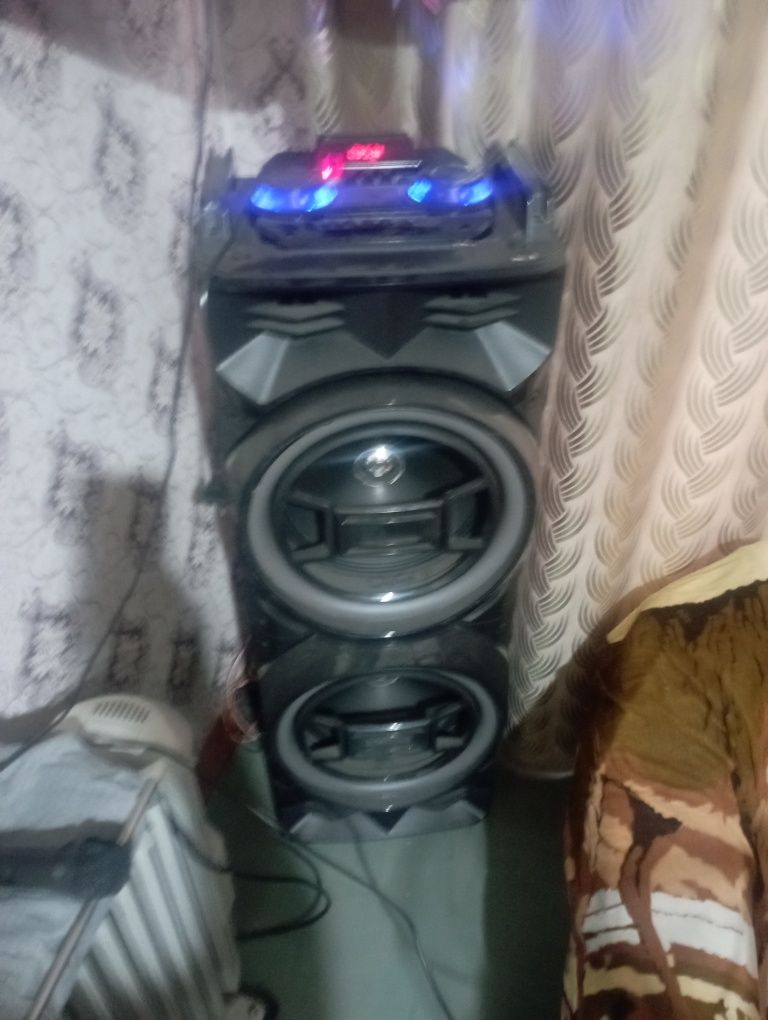 Музыкальная калонка