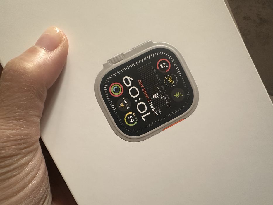 Apple watch ultra 49 natural titan