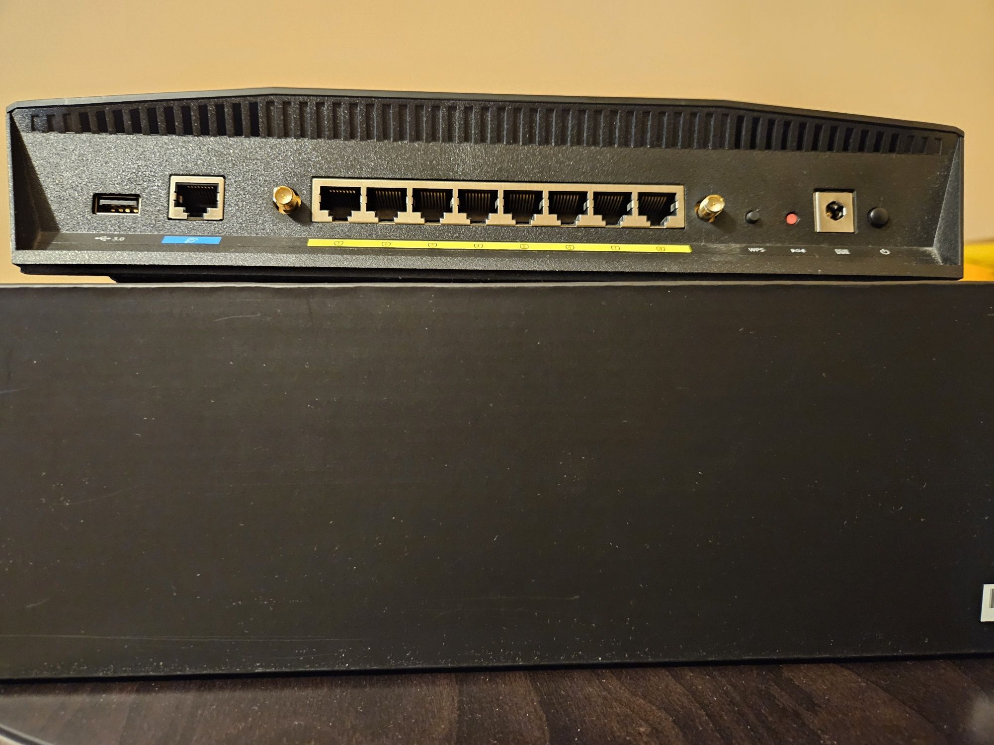 Router Asus RT-AX88U