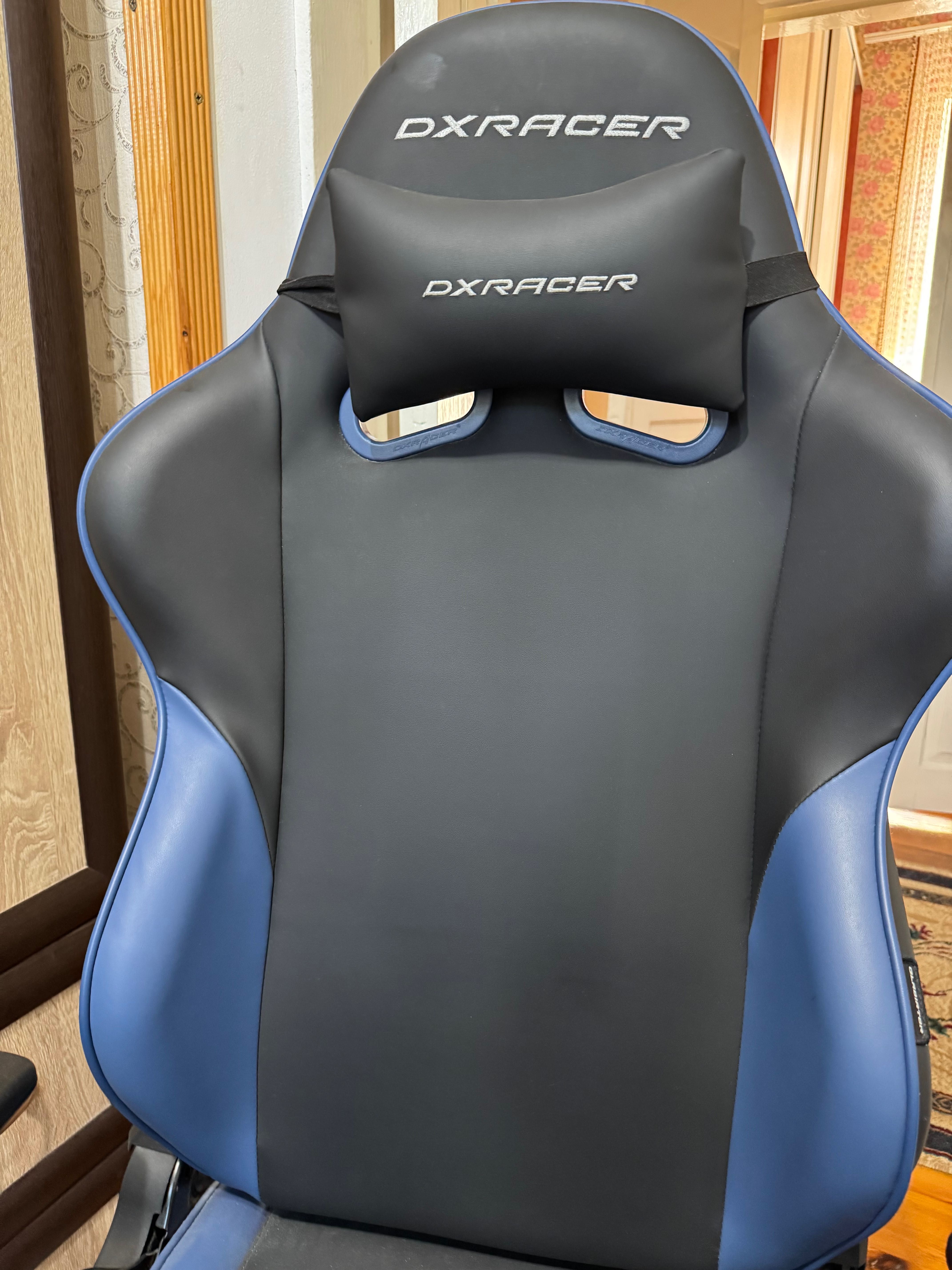 Кресло компьютерное игровое DX RACER