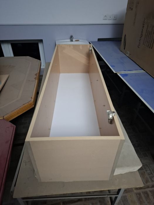 Кровать тумбочка