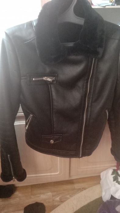 Продам женский дубленку