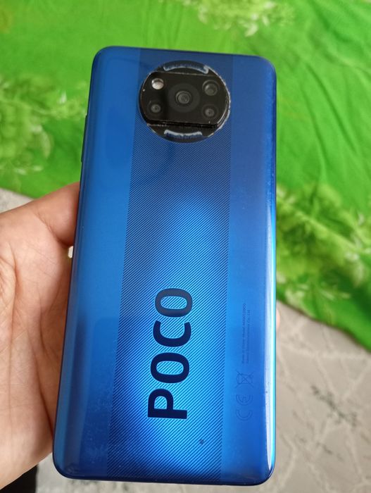 Продам бу телефон poco x3