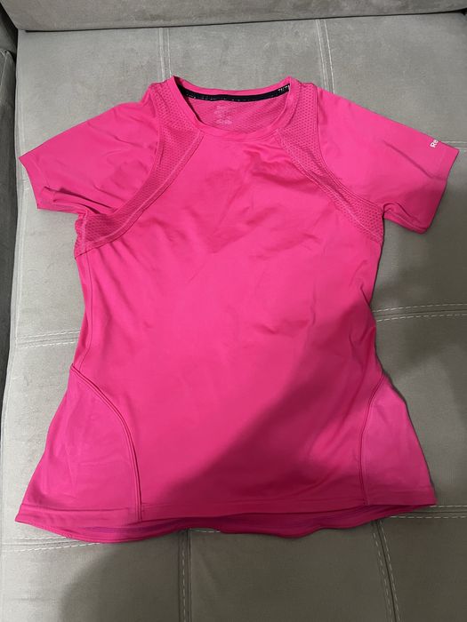 Футболки спортивные женские Reebok Adidas