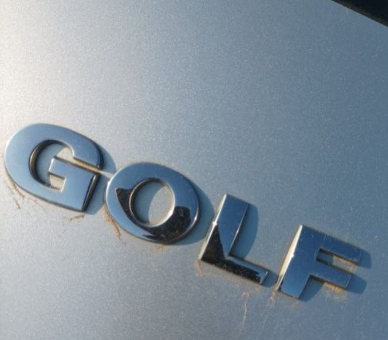 Emblemă siglă , mai multe mărci diferite